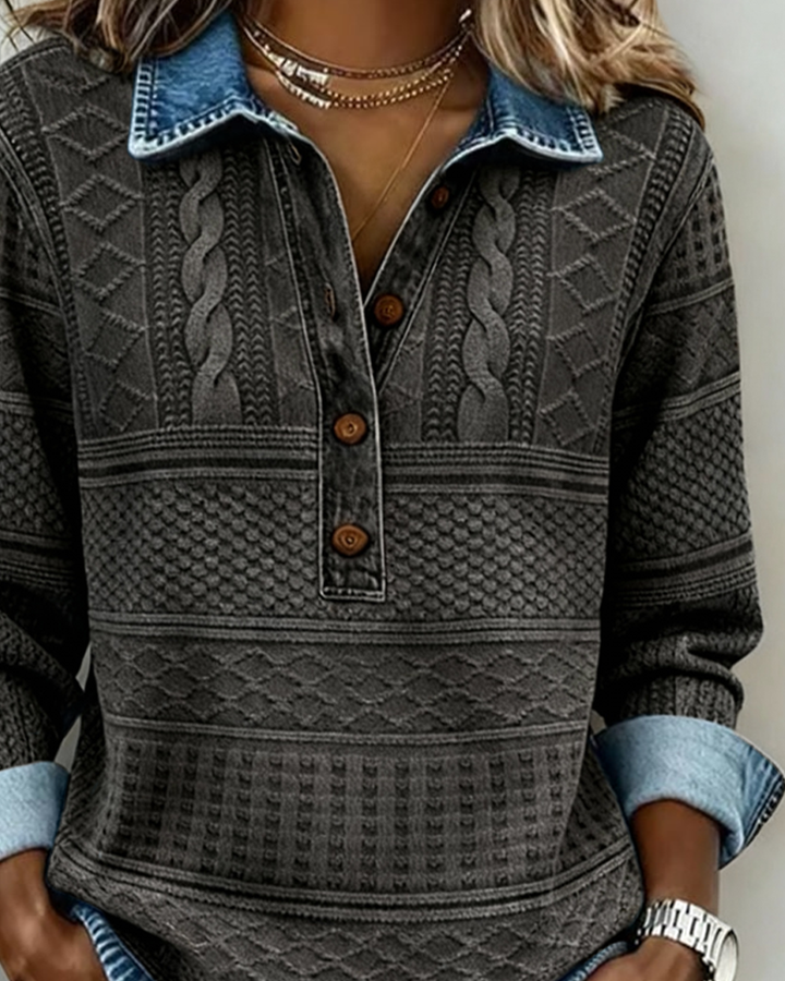 Livia – Top with Collar and Button Closure