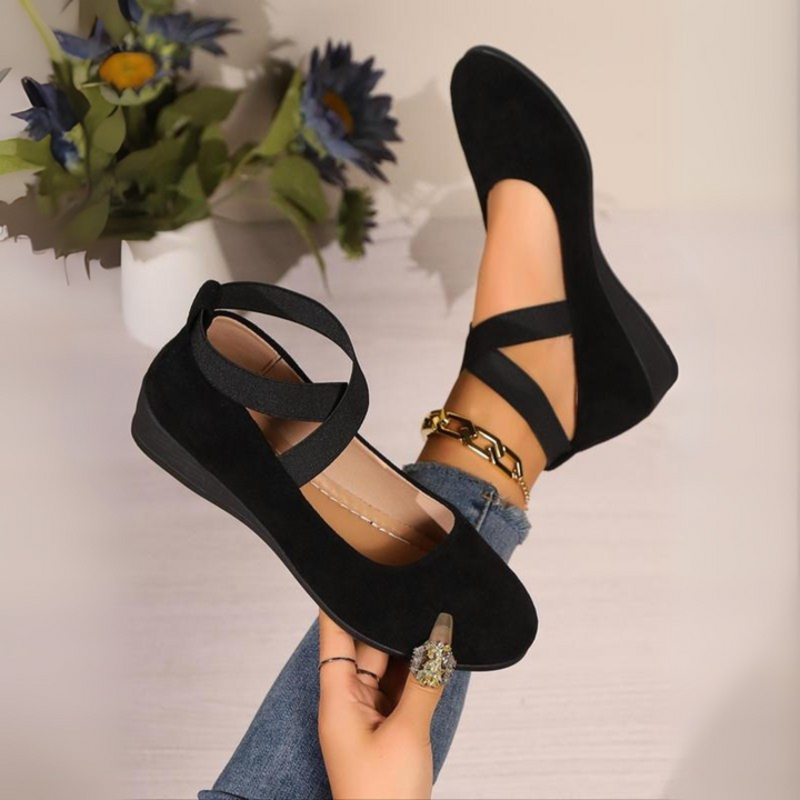 Elegant Closed Wedge Ballet Flats